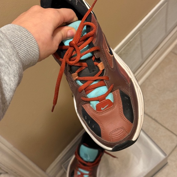 Nike Sneakers - Picture 5 of 10